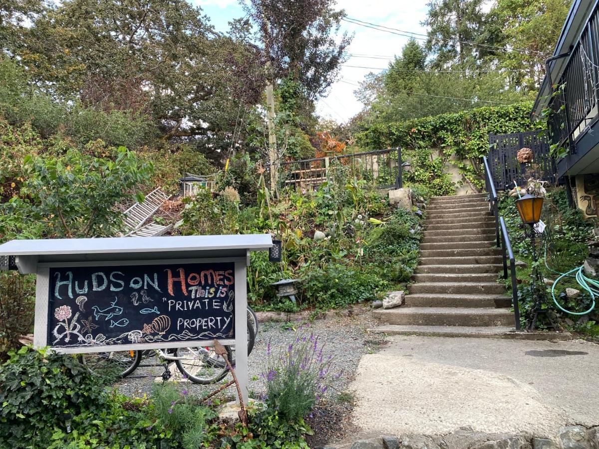 Hudson Homes Bnb Victoria Exterior foto